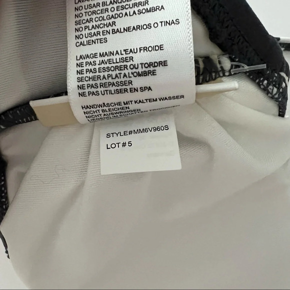 Michael Michael KORS swim top size XS - Picture 6 of 6